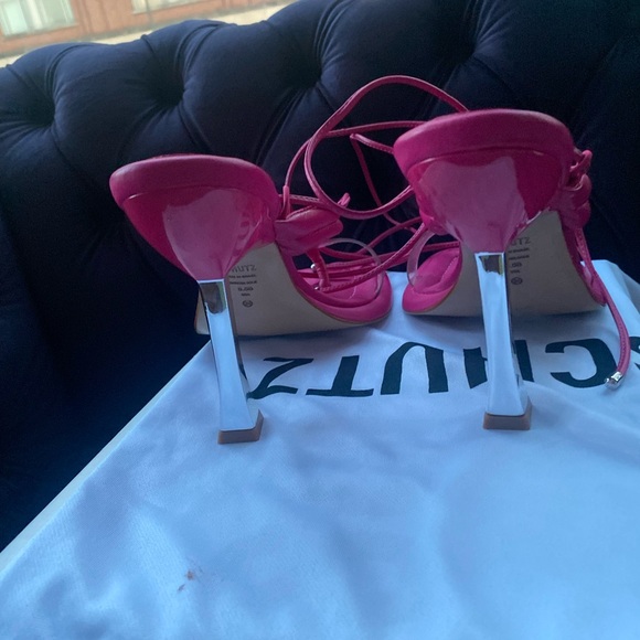 Schutz Fucshia Pink Genuine Leather Strappy Heel. Comes with box, Brand New. - Picture 4 of 11